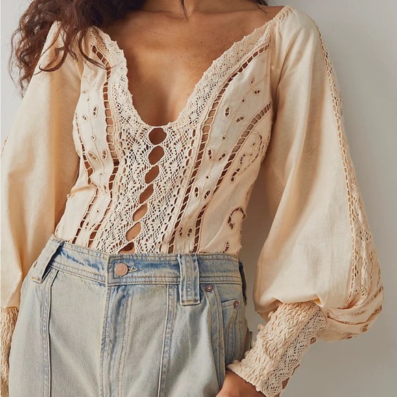 Free People Tops - Free People Intimately Regina Eyelet Bodysuit